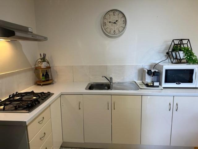 Comfort Inn Getaway Perth Buitenkant foto